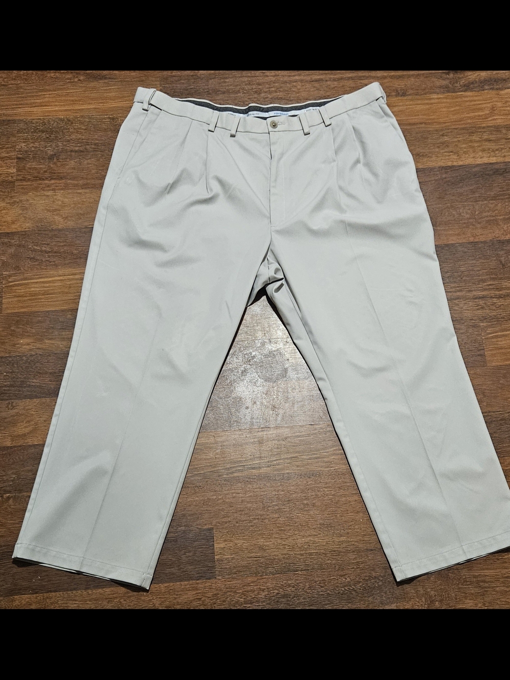 HAGGAR mens cool 18 pro dress pants SIZE 46x28 COLOR KHAKI CLD